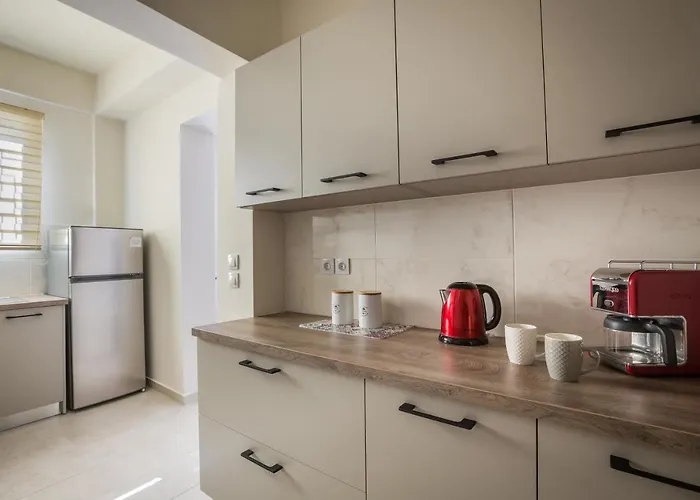 The Lagoon Luxury House